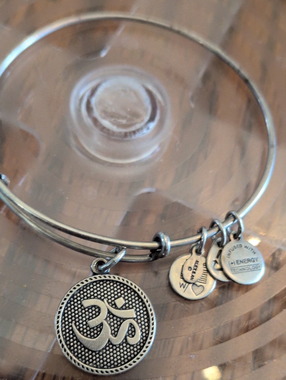 Alex and Ani Om Expandable Wire Bangle Bracelet Silver Tone